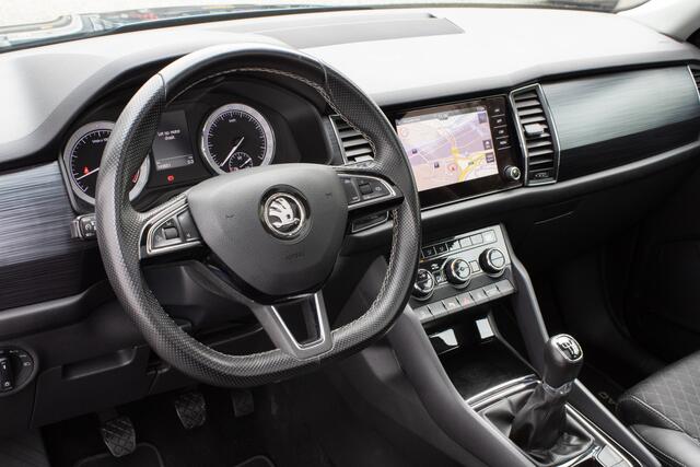 Skoda Kodiaq 1.5 TSI 150pk Business Edition Panoramadak/ Half leer/ Stoelverwarming/ Climate control/ Elektr. achterklep