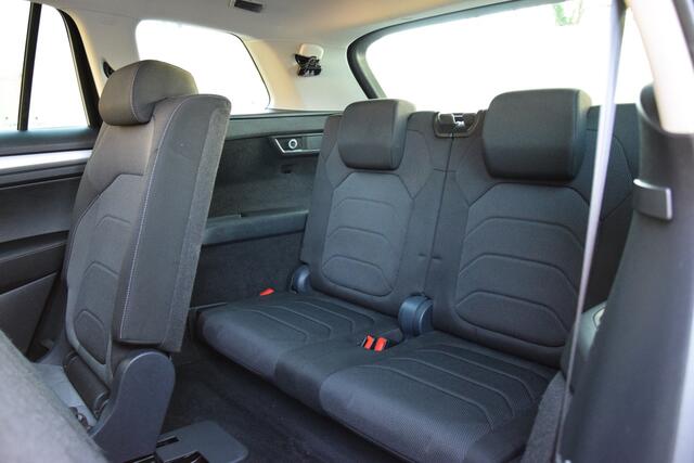 Skoda Kodiaq 1.5 TSI 150PK TSI Business Edition 7p (7 Persoons) DSG Automaat | Rijklaar incl. BOVAG Garantie | Achteruitrijcamera | Virtual Cockpit | Adaptive Cruise Control | 17'' Velgen |