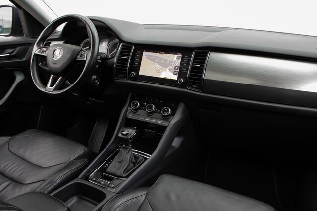 Skoda Kodiaq 1.5 TSI 150pk Aut. Ambition Leer/ Trekhaak/ Panoramadak/ Navigatie/ Adapt. cruise/ Carplay