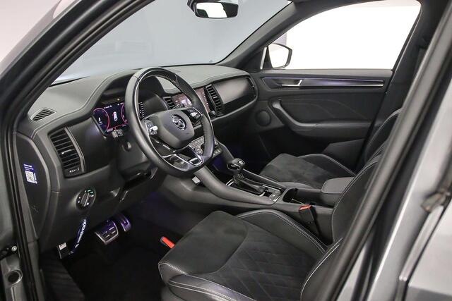 Skoda Kodiaq Sportline Business 7p. 1.5 TSI 150pk DSG Automaat Trekhaak, 3e zitrij, Cruise control, Achteruitrijcamera, LED matrix koplampen, Navigatie, Stoelverwarming