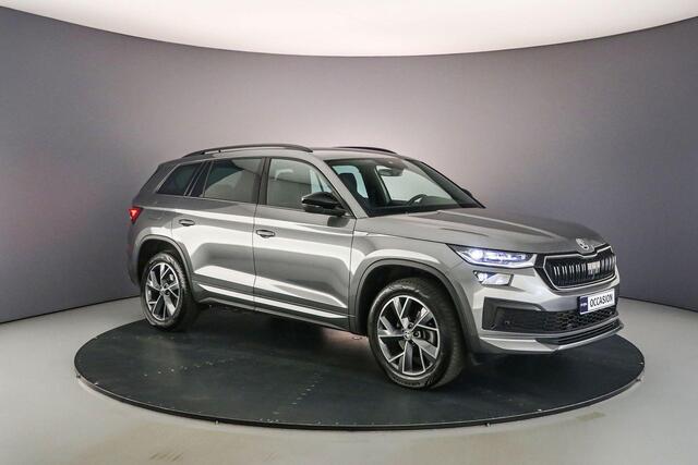 Skoda Kodiaq Sportline Business 7p. 1.5 TSI 150pk DSG Automaat Trekhaak, 3e zitrij, Cruise control, Achteruitrijcamera, LED matrix koplampen, Navigatie, Stoelverwarming