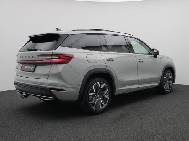 Skoda Kodiaq 1.5 TSI MHEV Sportline Business 150 PK DSG 7p. 7 zitplaatsen, verwarmbare voorruit, panoramadak, 20" Lichtmetaal, elektrische voorstoelen, keyless, derde zitrij