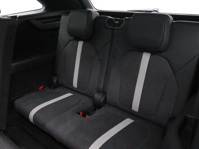 Skoda Kodiaq 1.5 TSI MHEV Sportline Business 150 PK DSG 7p. 7 zitplaatsen, verwarmbare voorruit, panoramadak, 20" Lichtmetaal, elektrische voorstoelen, keyless, derde zitrij