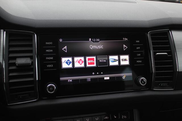 Skoda Kodiaq 1.5 TSI Business Edition / Trekhaak / Camera / Leder&Alcantara / 19'' / Keyless / Premium Audio / Dodehoek / DAB / Stoelverwarming / ACC