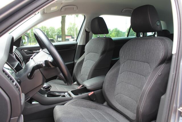 Skoda Kodiaq 1.4 TSI 4x4 Style Business / Trekhaak / 360Camera / Navigatie / 19'' / Apple Carplay / Canton Audio / Stuurverwarming / Keyless / DAB / Elektr. stoel / Stoelverwarming / ACC