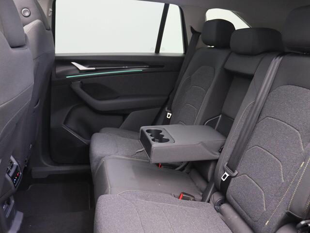 Skoda Kodiaq 1.5 TSI PHEV Business Edition 204 PK DSG panoramadak, trekhaak, 19" lichtmetaal, verwarmbaar stuurwiel, keyless, elektrische achterklep, side assist, verwarmbare achterbank, achteruitrijcamera