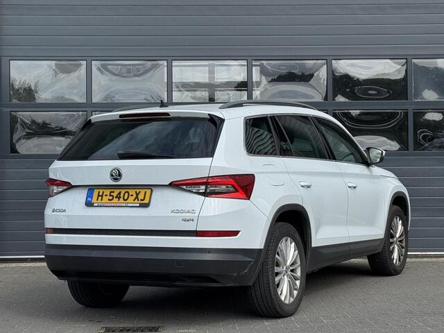Skoda Kodiaq 1.4 TSI ACT 4X4 STYLE BUSINESS 7-ZITTER I TREKHAAK I DEALER ONDERHOUDEN I CRUISE CONTROL