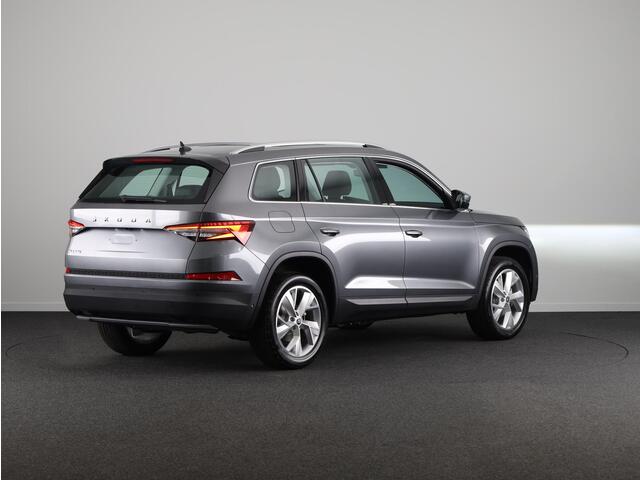 Skoda Kodiaq Business Edition Plus 1.5 TSI 150 pk 7 versn. DSG | Fabrieksgarantie tot 2028 | Leder | Panoramadak | Adaptive Cruise Control | 360º camera |