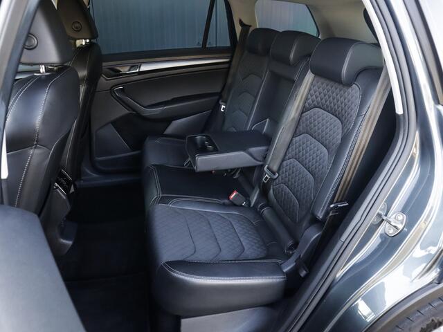 Skoda Kodiaq 1.5 TSI Business Edition (150 PK) 2e-Eig, Skoda-Dealer-Onderh, 12-Mnd-BOVAG, NL-Auto, Leer, Trekhaak, Navigatie/Apple-Carplay/Android-Auto, Cruisecontrol, Keyless-Start, Elek.-Achterklep, Parkeersensoren-V+A, Achteruitrijcamera, Premium-Audio, DAB, Licht-