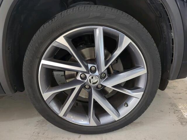 Skoda Kodiaq 1.5 TSI 150pk DSG Sportline Business / Virtual Cockpit / LED / 20" LMV / Navi / Camera / Memory