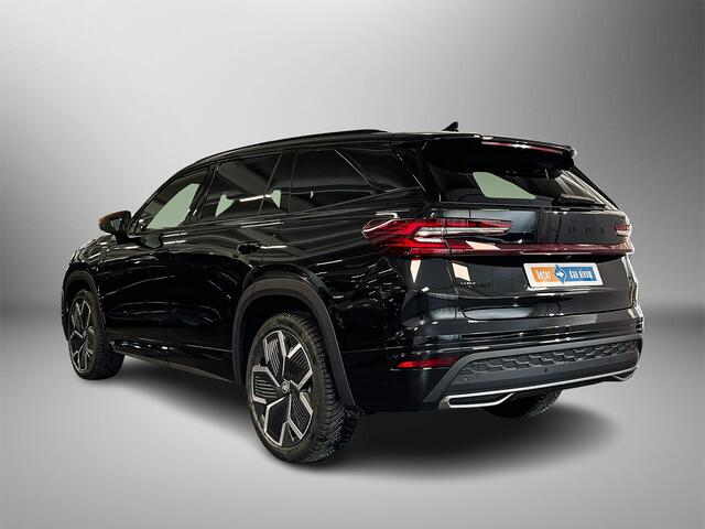 Skoda Kodiaq 1.5 TSI PHEV Sportline Business Trekhaak wegklaar / 20" lichtmetalen velgen / Top Area View met 360 graden camera / Verwarmbare voorruit