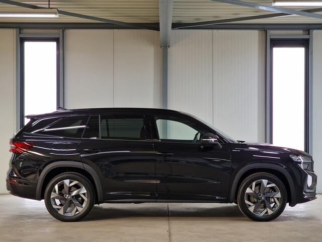 Skoda Kodiaq 1.5 TSI PHEV Sportline Business | Panodak | Trekhaak | 360 camera | Light & View | DCC-Pack | Winter-Pack