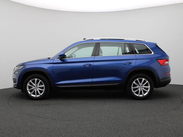 Skoda Kodiaq 1.5 TSI Limited Business Edition 150PK DSG Pano-Schuifdak, Adaptieve Cruise Controle, Canton Audio, Keyless, Achteruitrijcamera, Navi, Clima, Trekhaak, 18" LM Velgen