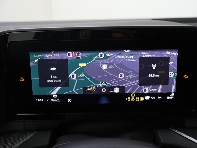 Skoda Kodiaq Sportline Business 1.5 TSI PHEV 204 DSG | Automaat | Trekhaak | Panorama dak | LED-Matrix | 19" Lichtmetalen velgen |