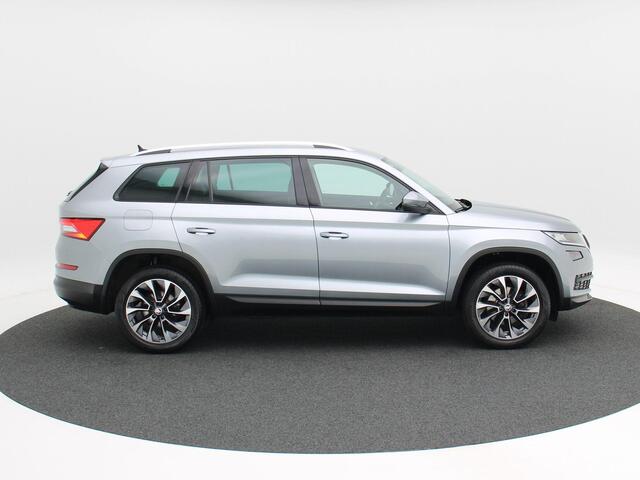 Skoda Kodiaq 1.5 TSi 150 Pk Automaat Business Edition 7-pers. | Trekhaak | Canton Audio | Camera | Adaptive Cruise | Carplay | LED | 19 Inch