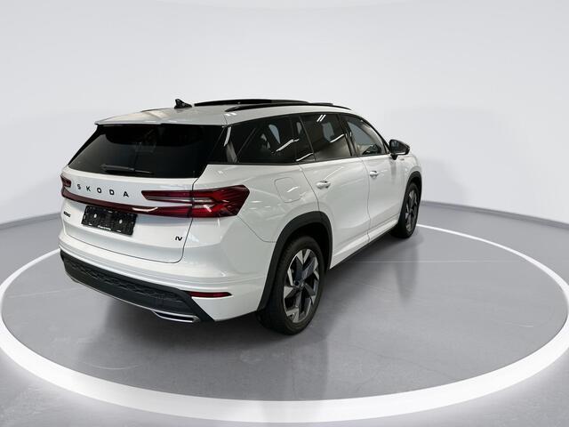 Skoda Kodiaq 1.5 TSI PHEV Sportline Business · Panoramadak · Camera · Elek. Trekhaak · Canton Audio · Elek.Bestuurdersstoel · Apple/Android Car Play · Keyless · 19'' Inch · Garantie t/m 19-03-2028 of 100.000km