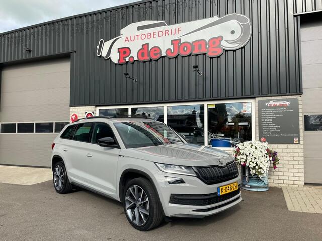 Skoda Kodiaq 1.5 TSI SPORTLINE, Trekhaak wegklapbaar, Pano, Carplay, Memory
