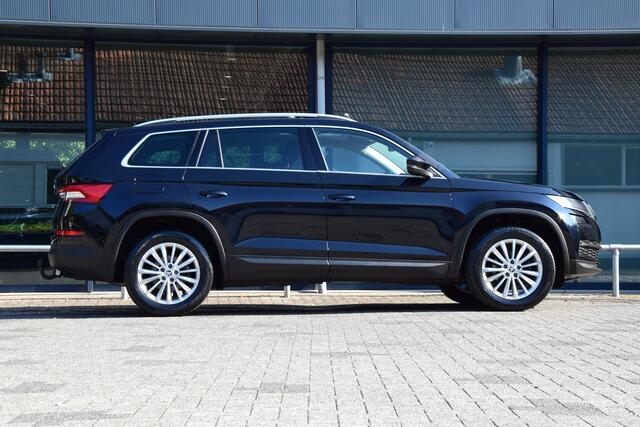 Skoda Kodiaq 1.5 TSI 150PK Business Edition | Org. NL | BOVAG Garantie | Trekhaak | Panoramadak | Achteruitrijcamera | Cruise&Climate Control | PDC Voor&Achter | Full LED |