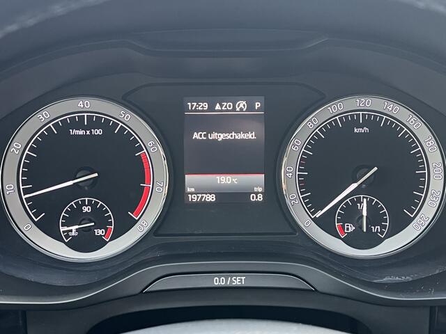 Skoda Kodiaq 1.4 TSI DSG Automaat Style Business 7p. ACC Panoramadak Trekhaak wegklapbaar Canton