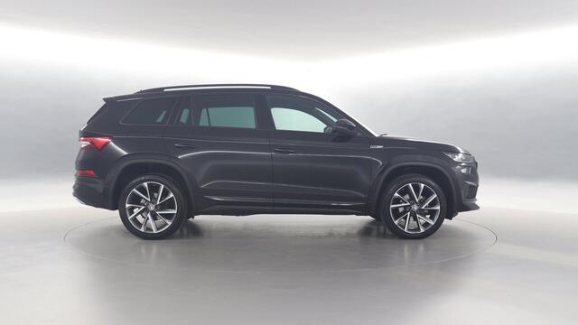 Skoda Kodiaq 1.5 TSI 150pk Automaat Sportline Business / 20 inch / Matrix LED / Keyless