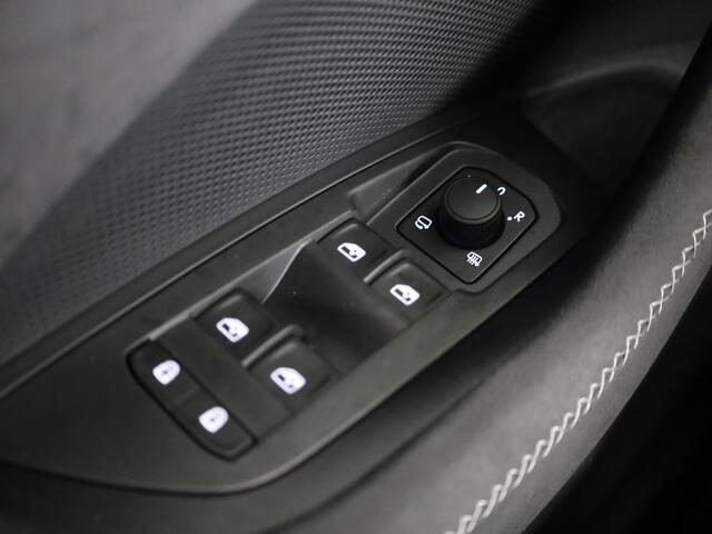 Skoda Kodiaq 1.5 TSI PHEV Sportline Business 204pk | DCC | Panoramadak | Canton | Trekhaak | Elek. stoelen | 20 inch | 360° camera