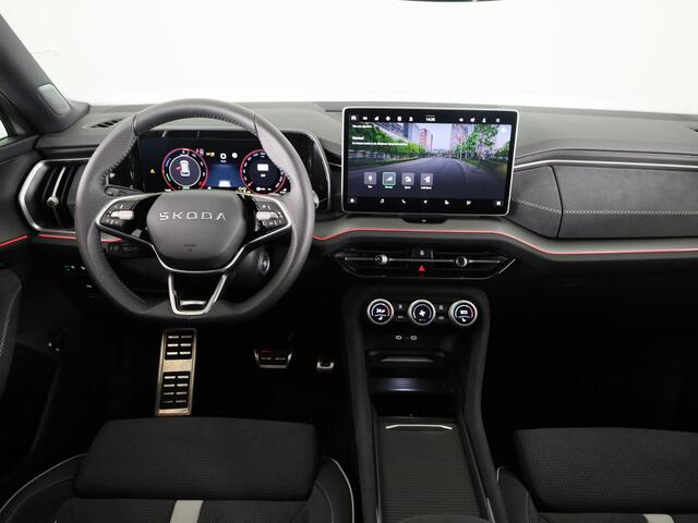 Skoda Kodiaq 1.5 TSI PHEV Sportline Business 204pk | Trekhaak | Winterpakket | Panoramadak | Light & View pakket