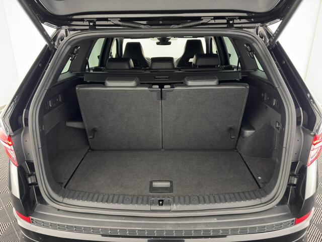 Skoda Kodiaq 1.5 TSI Sportline Business [ 7-Pers. ] (INCL.BTW) Aut. *LEATHER-MICROFIBRE | FULL-LED | ADAPTIVE-CRUISE | MEMORY-PACK | DIGI-COCKPIT | NAVI-FULLMAP | CAMERA | DAB+ | AMBIENT-LIGHT | KEYLESS | CARPLAY | 20''ALU | TOWBAR*