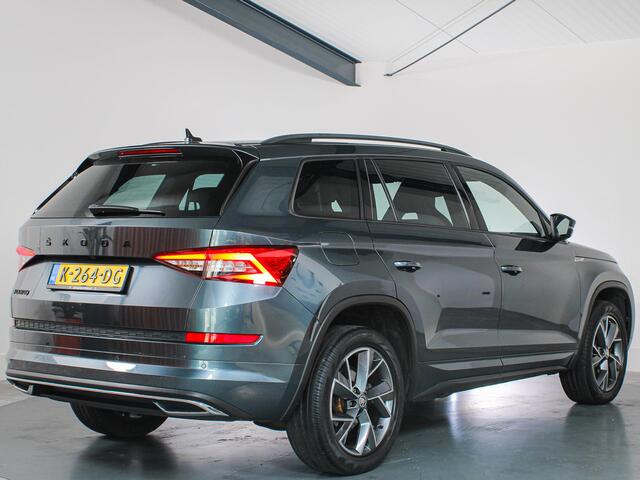 Skoda Kodiaq 1.5 TSI Sportline Business 7-Persoons Stoel/Stuur Verwarming, Memory, ACC, Virtual, Apple CarPlay/Android Auto, Alcantara,