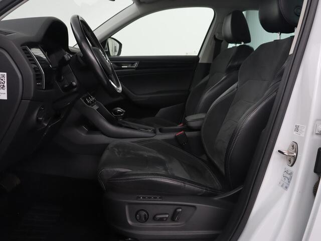 Skoda Kodiaq 1.5 TSI Business Edition Plus | Panoramadak | Trekhaak | Stoelverwarming | Adaptive cruise | Camera | Carplay | Achterbankverwarming | Virtual Cockpit | Keyless | Full LED