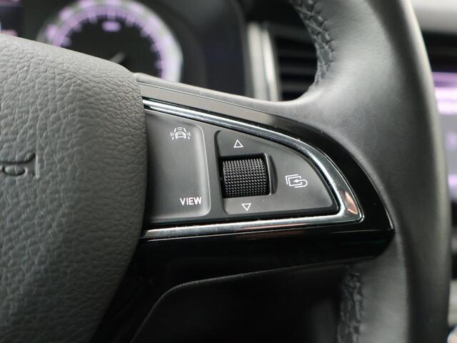 Skoda Kodiaq 1.5 TSI Ambition Business | 150 PK | Automaat | Trekhaak | Stoelverwarming | Navigatie