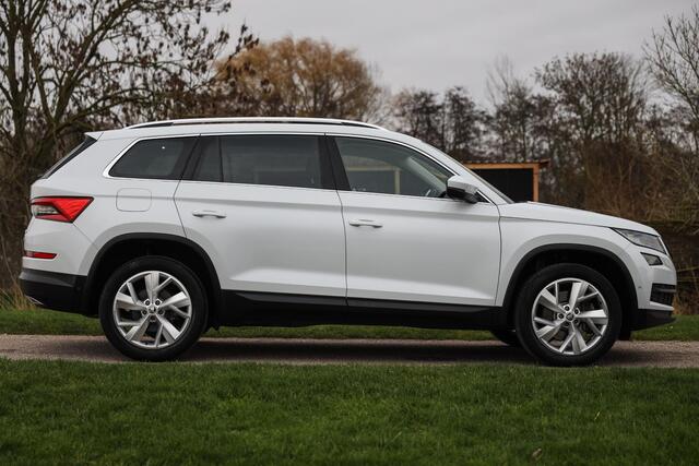 Skoda Kodiaq 2.0 TSI 4x4 Style 7p. ? Pano ? ACC ? Sfeer ? LED