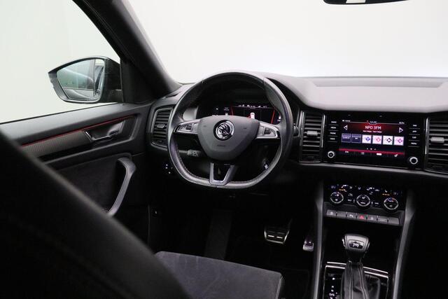 Skoda Kodiaq 1.5 TSI Business Edition Plus 2019 Carplay | Camera | Memory | Trekhaak | Navigatie | Alcantara leder | Climatecontrol | Adaptive cruise control | Stoelverwarming | Voorruitverwarming | Licht en regensensor |
