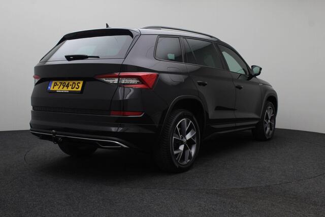 Skoda Kodiaq 1.5 TSI Business Edition Plus 2019 Carplay | Camera | Memory | Trekhaak | Navigatie | Alcantara leder | Climatecontrol | Adaptive cruise control | Stoelverwarming | Voorruitverwarming | Licht en regensensor |