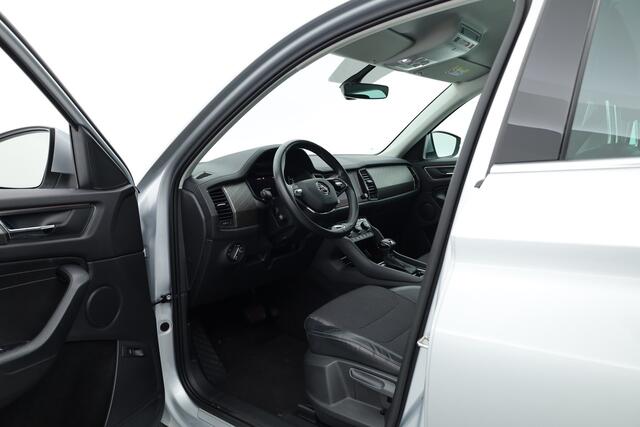 Skoda Kodiaq 1.5 TSI Style Business 7p. Digital Cockpit | 7 pers. | Trekhaak | Adapt. Cruise | Navi | CarPlay| Keyless | Camera | 19''