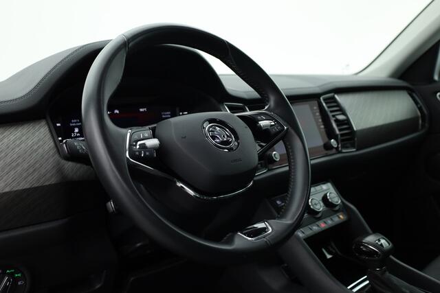 Skoda Kodiaq 1.5 TSI Style Business 7p. Digital Cockpit | 7 pers. | Trekhaak | Adapt. Cruise | Navi | CarPlay| Keyless | Camera | 19''