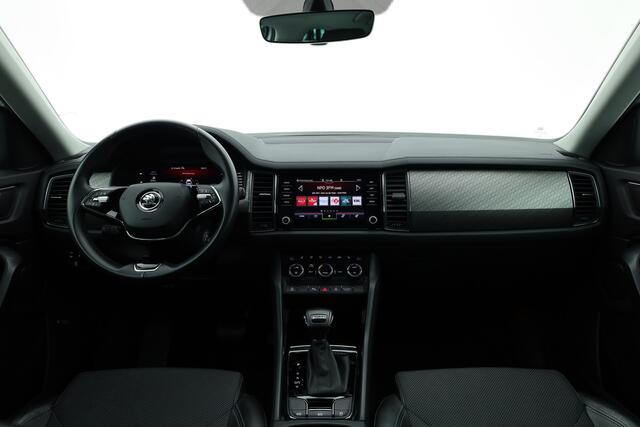 Skoda Kodiaq 1.5 TSI Style Business 7p. Digital Cockpit | 7 pers. | Trekhaak | Adapt. Cruise | Navi | CarPlay| Keyless | Camera | 19''