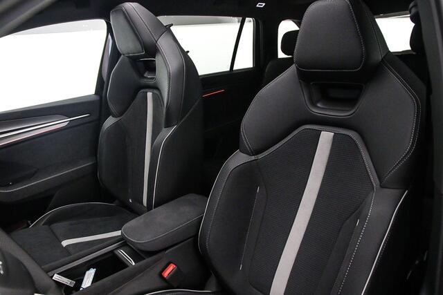 Skoda Kodiaq Sportline Business 1.5 TSI PHEV 204pk DSG Automaat Trekhaak, Panoramadak, Achteruitrijcamera, Adaptive cruise control, Elektriche achterklep, LED matrix koplampen