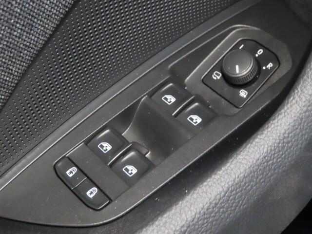 Skoda Kodiaq 1.5 TSI PHEV Business Edition | panoramisch dak | winter pakket | 20 inch