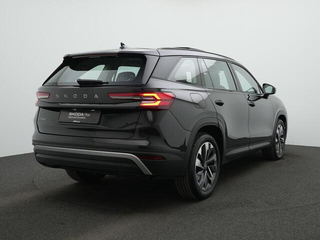 Skoda Kodiaq 7-zits 1.5 TSI MHEV 150 pk DSG Business Edition | Panoramadak | Trekhaak | Geheugenstoel | Stuur-/achterbankverwarming | Achteruitrijcamera