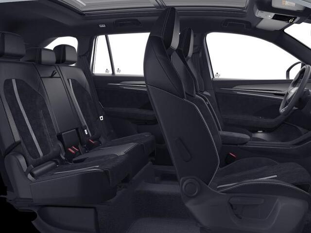 Skoda Kodiaq Sportline Business PHEV 1.5 TSI 204 pk 6 versn. DSG | Panoramadak | Wegklapbare trekhaak | Winter pakket | Verwarmbare vooruit