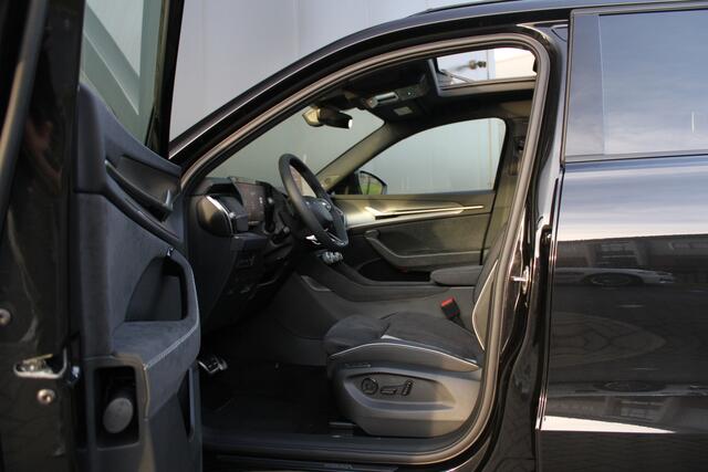 Skoda Kodiaq 1.5 TSI PHEV Sportline Business - Pano - Trekhaak - Stoel/Stuurverwarming - ACC - Canton - Navi - Camera - Blindspot - Keyless - Rijklaar