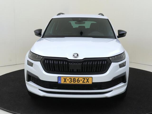 Skoda Kodiaq 1.5 TSI Sportline Business 7p. | Keyless | Achteruitrijcamera | Adaptieve cruise control | CarPlay | Navigatie | Elektrisch verstelbare bestuurdersstoel | Digital cockpit |