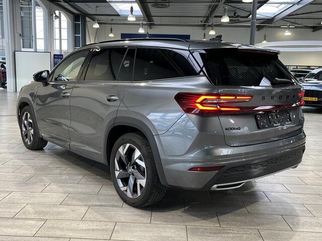 Skoda Kodiaq 1.5 TSI PHEV 204 pk Sportline | Stoelverw. | Stuurverw. | El. a. klep | El. verst. stoel + geh. | LED | 19" | Keyles entry |