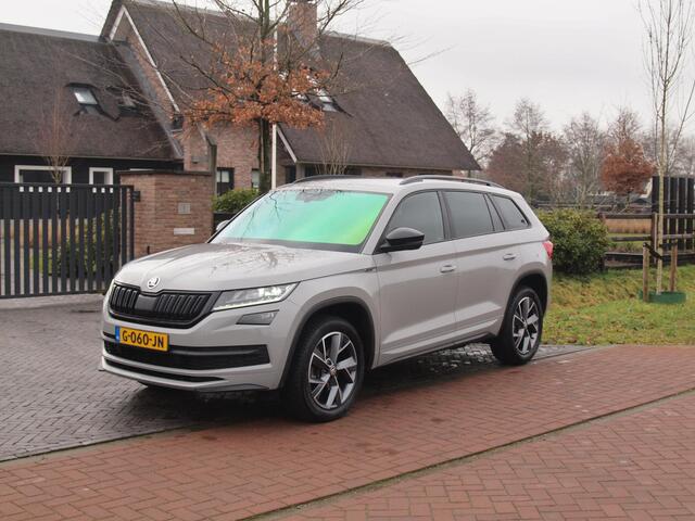 Skoda Kodiaq 1.5 TSI Sportline Business 7p. | DSG | 7 Persoons | Trekhaak | Camera | Sfeerverlichting |