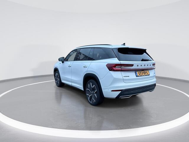 Skoda Kodiaq 1.5 TSI 204pk DSG PHEV Sportline Business · Panoramadak · CANTON Audio · 360gr. camera · Elektrische stoelverstelling · Achterbank verwarmd · 20'' inch · Apple/Android Car Play · Garantie t/m 24-11-2028 of 100.000km