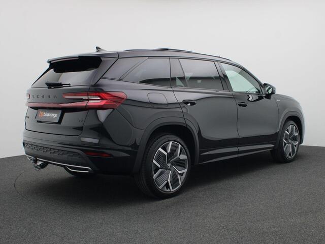 Skoda Kodiaq 1.5 TSI PHEV Sportline Business 204PK DSG Pano-Schuifdak, Trekhaak, Dynamic Chassis, 20" LM Velgen, Memorystoelen, Stoel-Stuurverwarming, Canton Audio, Elektr. Achterklep, Winterpakket