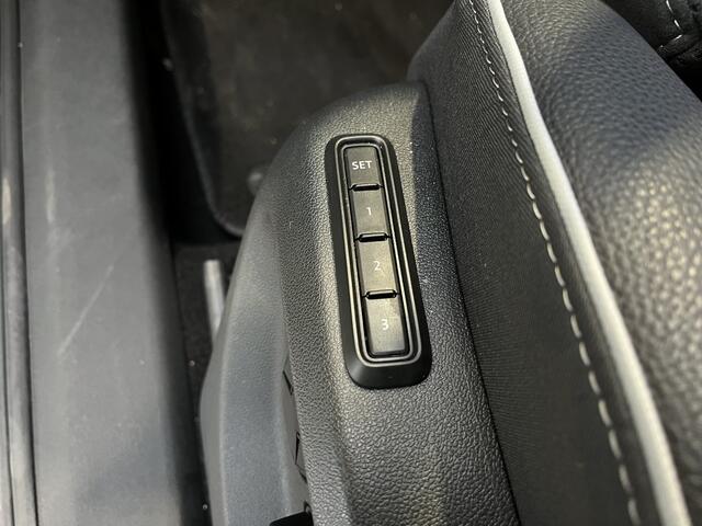 Skoda Kodiaq 1.5 TSI PHEV 204 pk Sportline | Stoelverw. | Stuurverw. | El. a. klep | El. verst. stoel + geh. | LED | 19" | Keyles entry |