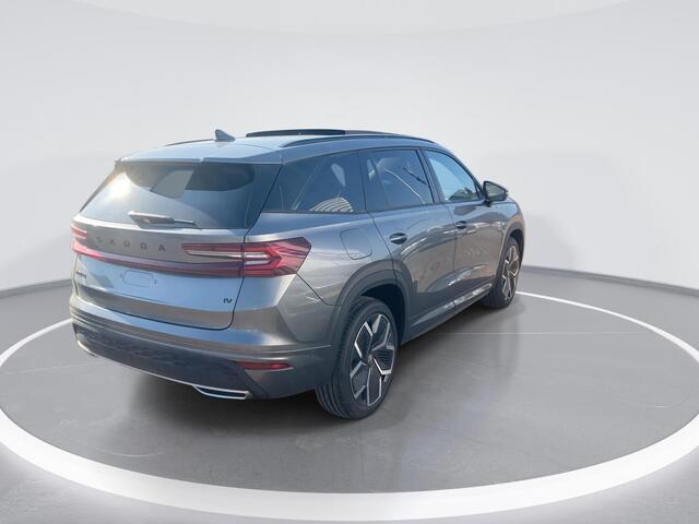 Skoda Kodiaq 1.5TSI/204PK DSG PHEV Sportline Business · Trekhaak · Panoramadak · Camera + Parkeersensoren · Fabrieksgarantie t/m Februari 2030 of 60.000KM
