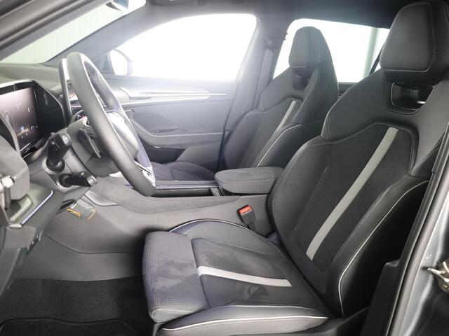 Skoda Kodiaq 1.5 TSI PHEV Sportline Business 204 pk Automaat (DSG) | Verlengde garantie | Navigatie | Panoramadak | Trekhaak (wegklapbaar) | Parkeersensoren | Achteruitrijcamera | Stoelverwarming v/a |