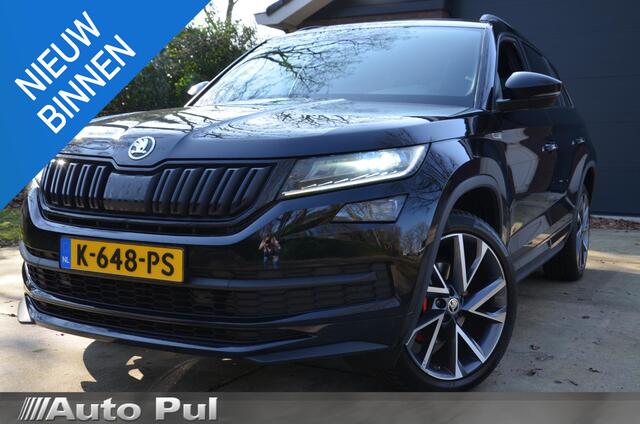 Skoda Kodiaq 1.5 TSI Sportline Business 7 Persoons. Automaat/Navi/Led/Ecc/Pdc/Achteruitrij-camera/Stuur&Stoelverwarming/Half-Leer/Panoramadak/Privacy-Glass/Cruise control/Elektrisch verstelbare stoelen/Wegklapbare Trekhaak